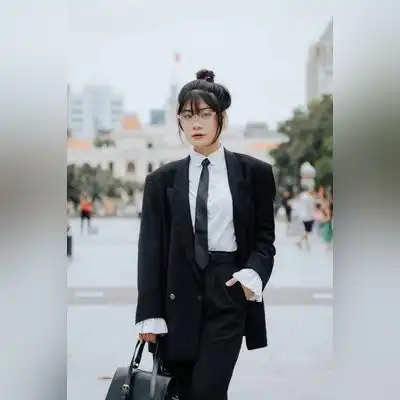 郝林思